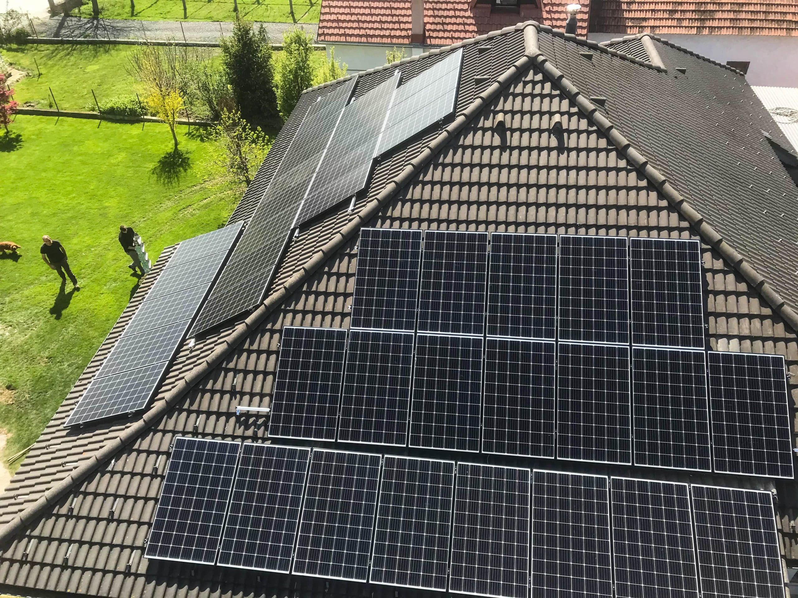 Montaža sončne elektrarne — referenčna fotografija 05