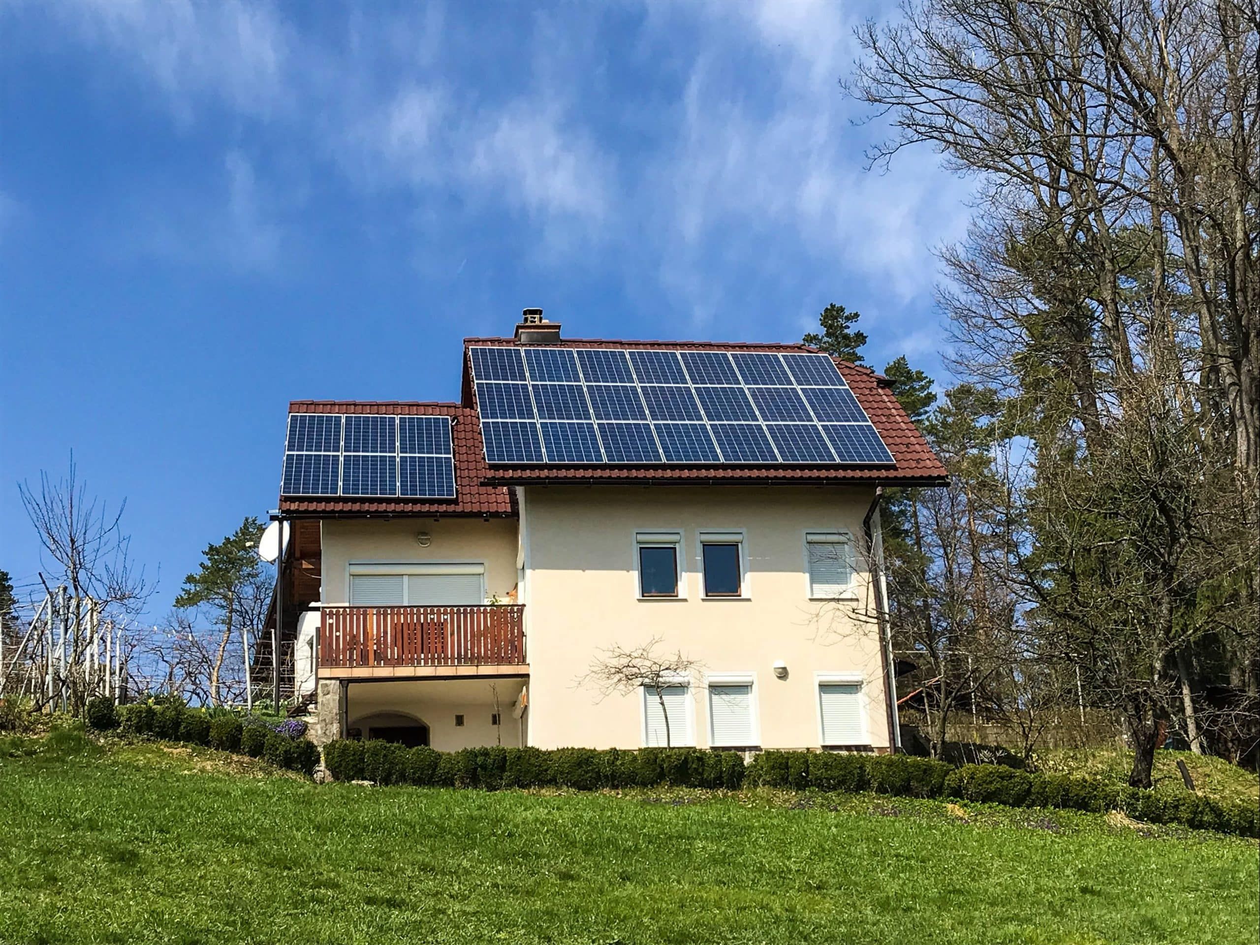 Montaža sončne elektrarne — referenčna fotografija 11