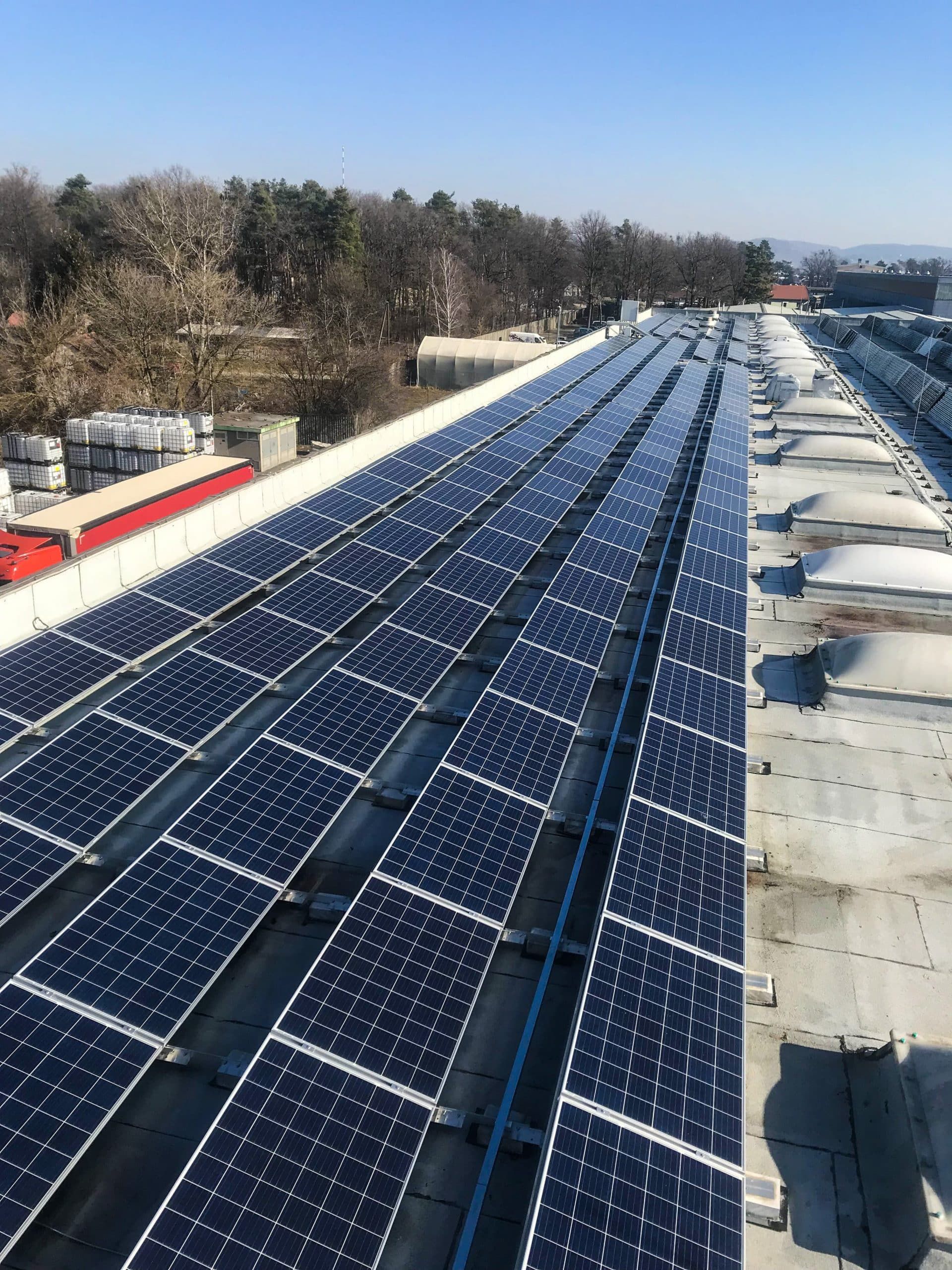 Servis sončne elektrarne — referenčna fotografija 06
