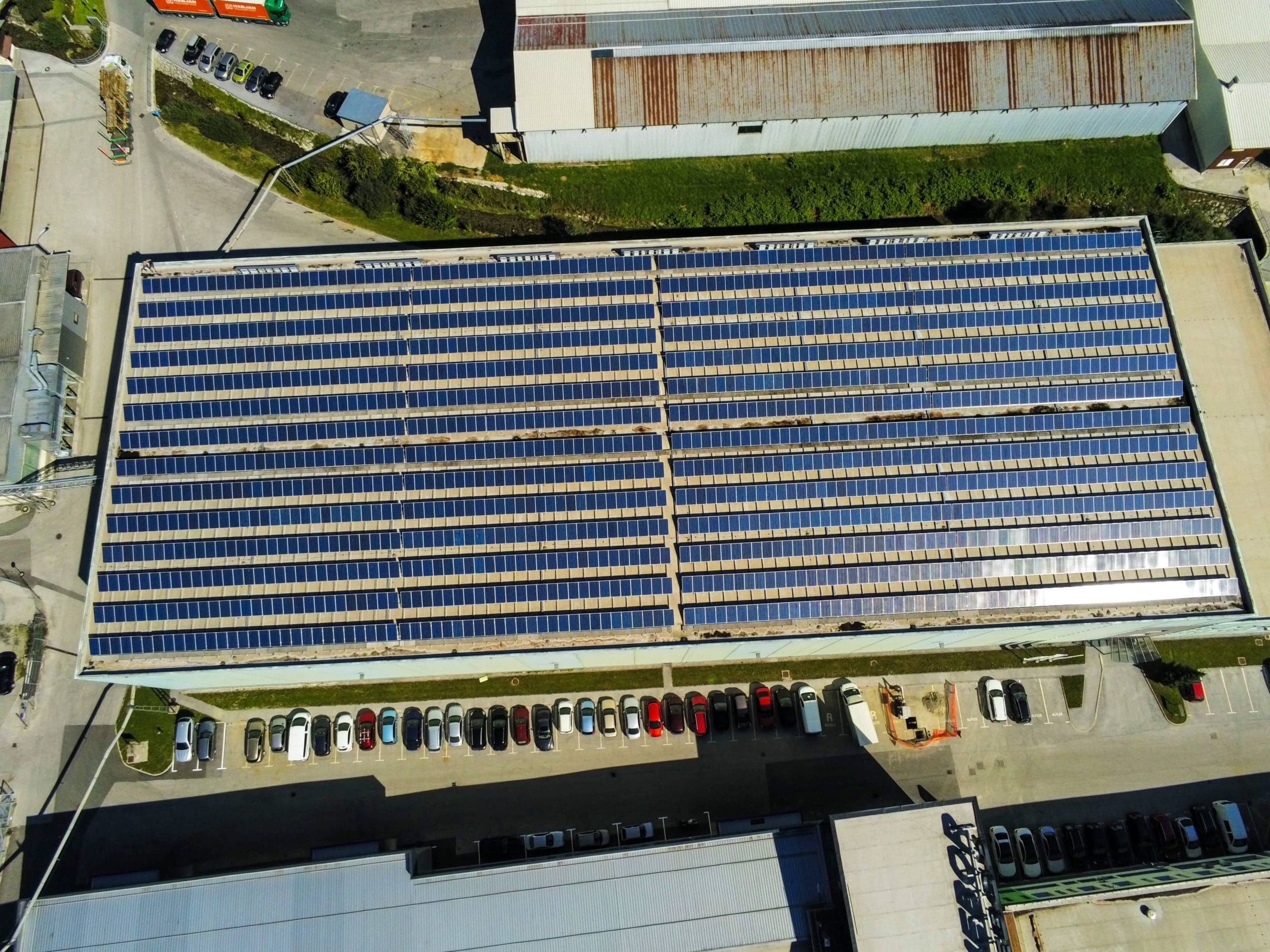 Servis sončne elektrarne — referenčna fotografija 17