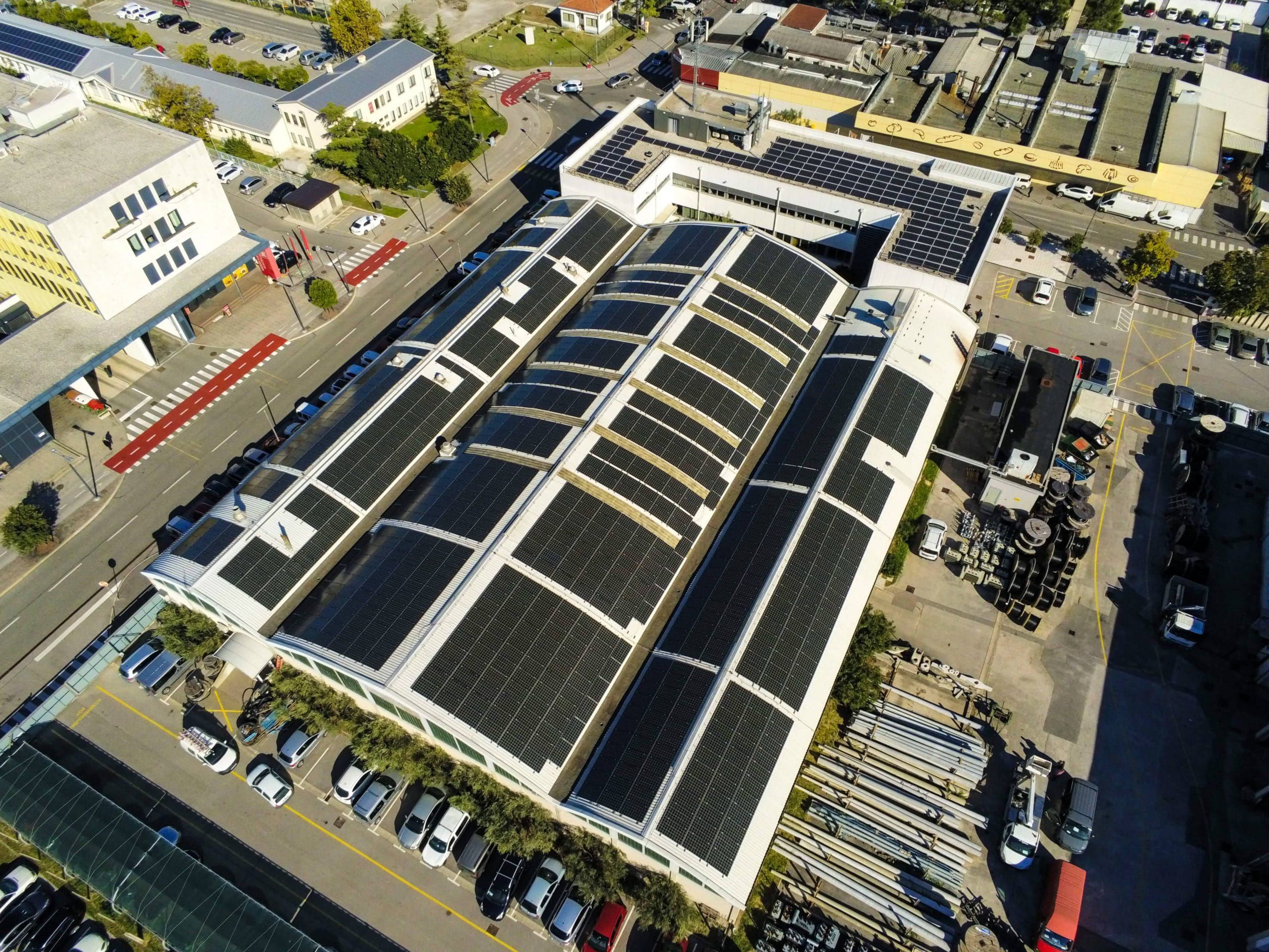 Servis sončne elektrarne — referenčna fotografija 20